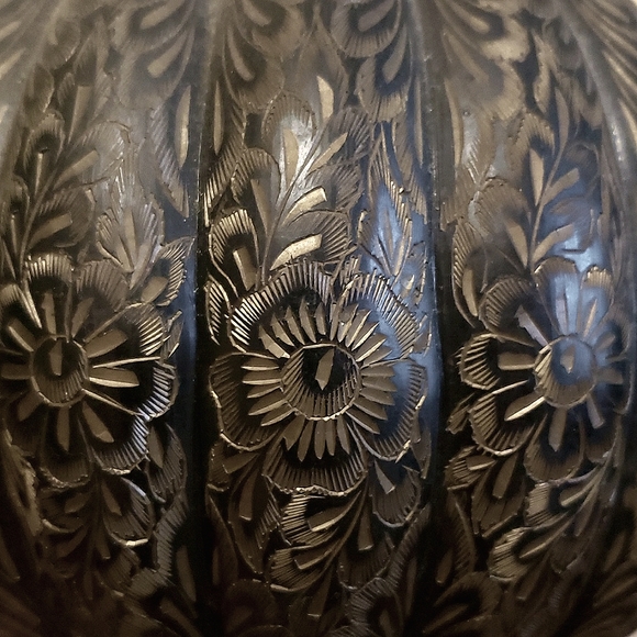 Vtg Middle Eastern Style Set of 2 Metal Pedestal Decorative Vase/Bowl 7" tall - Picture 7 of 7